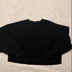Black crew neck top